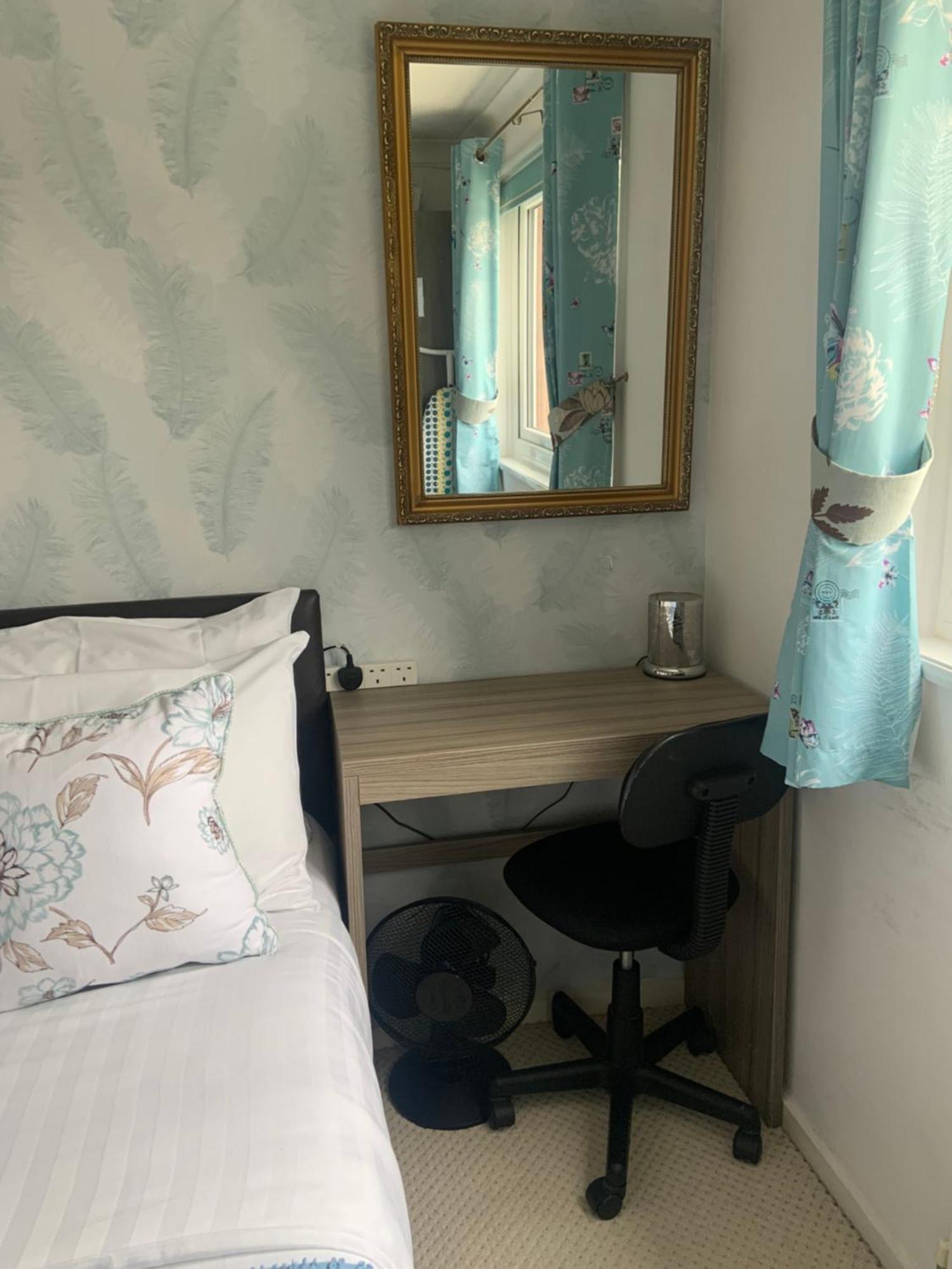 Enjoy Your Stay At Chorley Road Droitwich Spa Zimmer foto